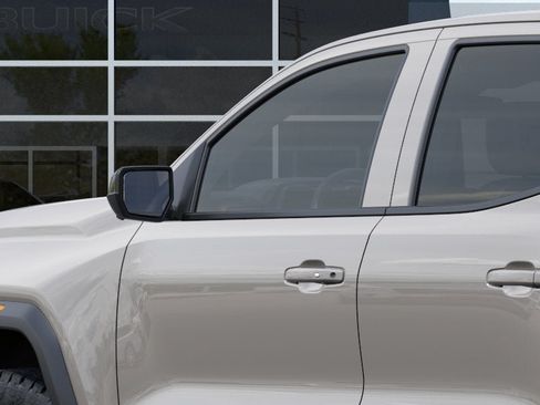 New 2026 GMC Canyon AT4 w/ Technology Plus Package AWD/4WD image 36