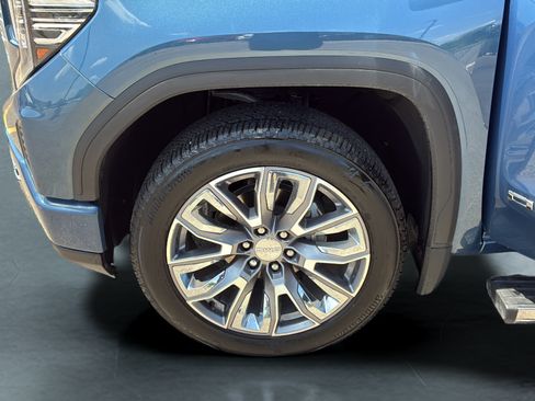 Used 2024 GMC Sierra 1500 Denali w/ Denali Reserve Package RWD image 36