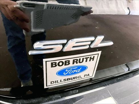 Used 2023 Ford Edge SEL w/ Convenience Package image 13