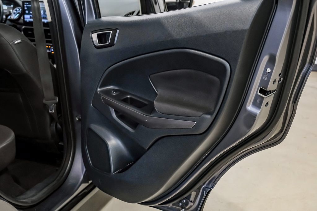 Used 2019 Ford EcoSport SE FWD image 46