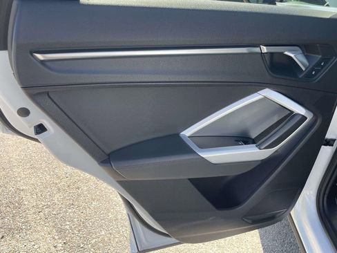 Used 2020 Audi Q3 2.0T Premium image 20