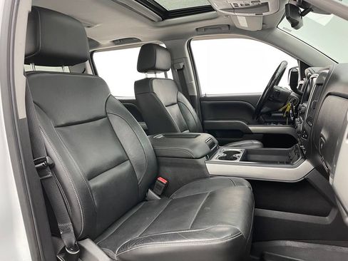 Used 2018 Chevrolet Silverado 1500 LTZ Z71 w/ Redline Edition AWD/4WD image 34