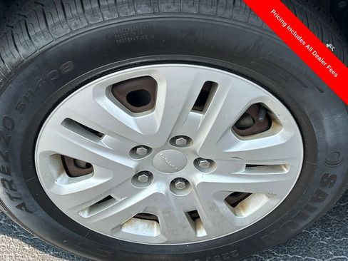 Used 2017 Dodge Journey SE w/ Flexible Seating Group FWD image 22
