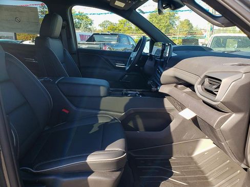 New 2026 Chevrolet Silverado EV LT image 29