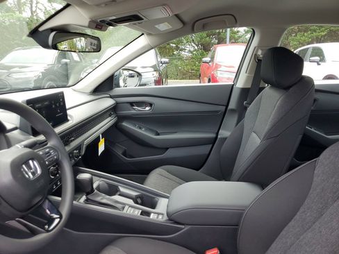 New 2026 Honda Accord LX image 13