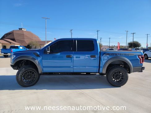 Used 2020 Ford F150 Raptor image 4