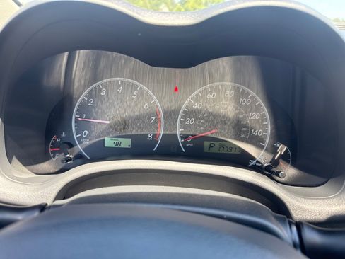 Used 2013 Toyota Corolla LE FWD image 36