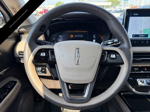 Used 2023 Lincoln Corsair AWD w/ Equipment Group 101A image 19