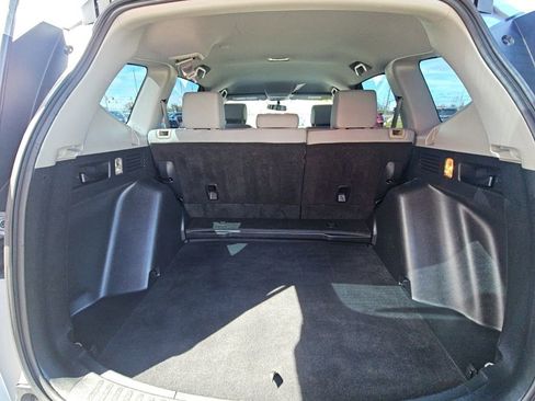 Used 2017 Honda CR-V LX image 13