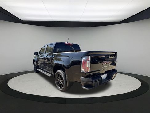 Used 2022 GMC Canyon Denali image 7