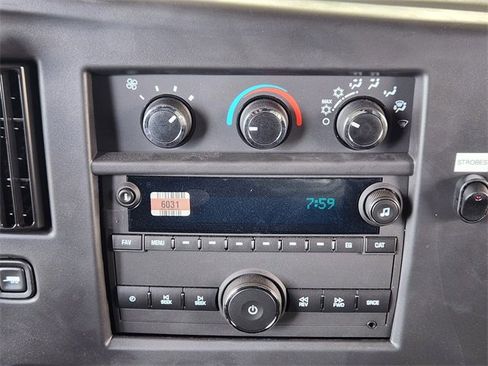 New 2025 Chevrolet Express 3500 1WT w/ Power Convenience Package image 15