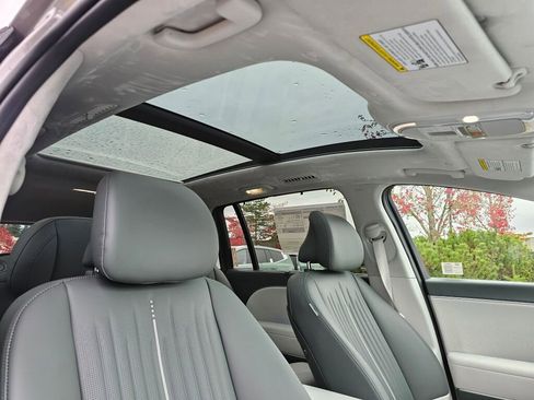 New 2026 Hyundai Ioniq 9 Calligraphy image 11