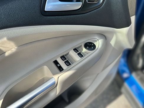 Used 2017 Ford Escape Titanium w/ Equipment Group 301A image 15