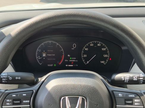 Used 2024 Honda HR-V LX image 23