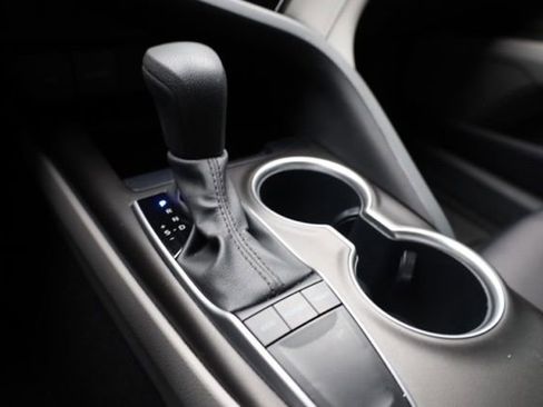 Used 2024 Toyota Camry LE image 26