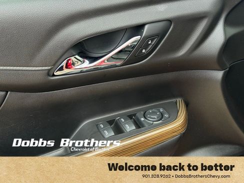 Used 2019 GMC Acadia SLE image 14