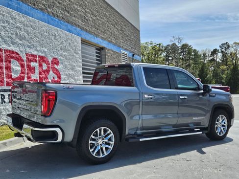 Used 2021 GMC Sierra 1500 SLT AWD/4WD image 7