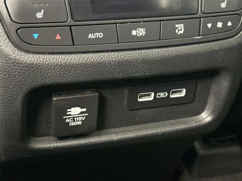 Used 2023 Honda Pilot Elite image 41