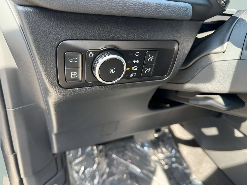 Used 2025 Ford Escape SE FWD image 15