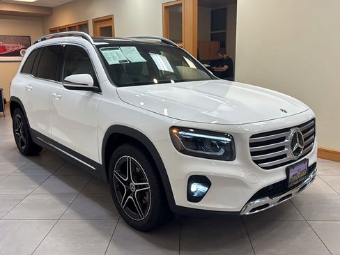 Certified 2026 Mercedes-Benz GLB 250 image 2