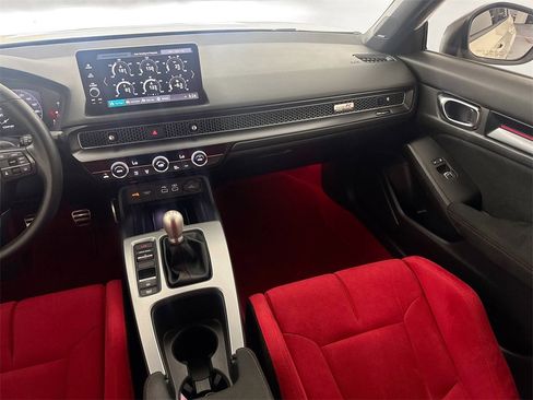 Used 2023 Honda Civic Type R image 19