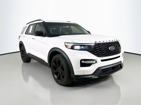 Used 2020 Ford Explorer ST w/ ST High-Performance Pack AWD/4WD image 3