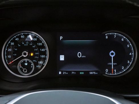 Certified 2026 Genesis G70 2.5T AWD/4WD image 18