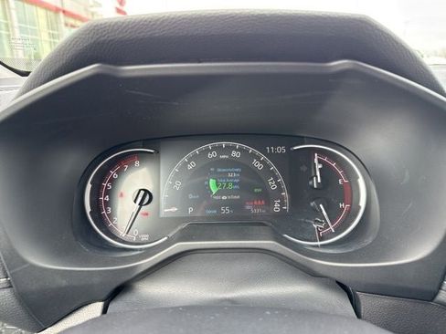Used 2025 Toyota RAV4 LE image 21