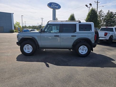 Certified 2023 Ford Bronco Heritage Edition AWD/4WD image 2
