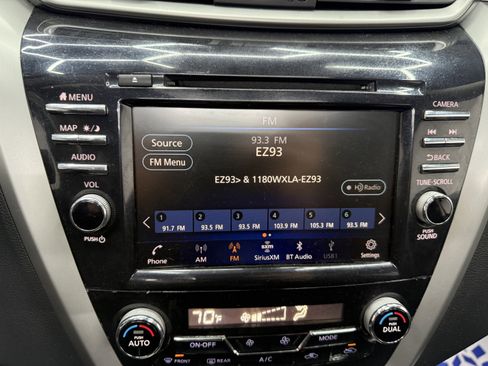 Used 2020 Nissan Murano SV AWD/4WD image 13