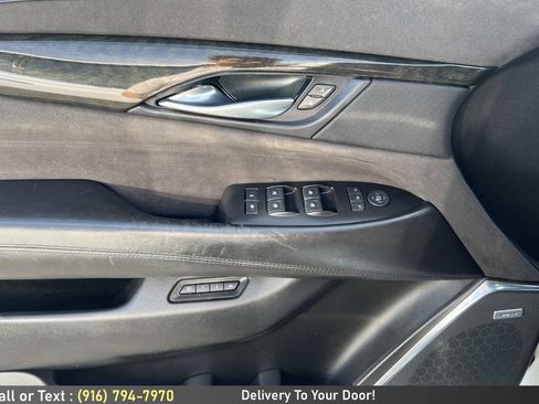 Used 2017 Cadillac Escalade Platinum AWD/4WD image 20