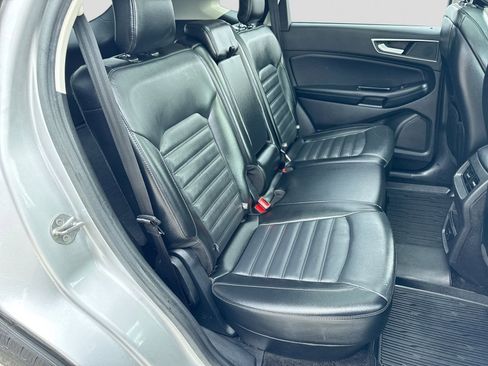 Used 2017 Ford Edge SEL w/ Equipment Group 201A AWD/4WD image 21