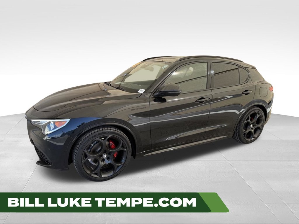 Used 2023 Alfa Romeo Stelvio Veloce AWD/4WD image 1