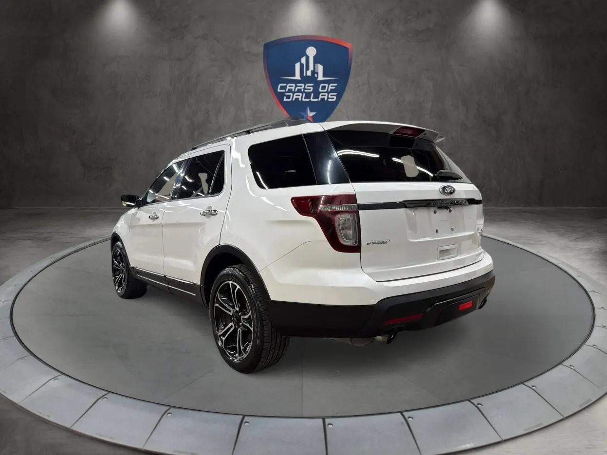 Used 2014 Ford Explorer Sport w/ Equipment Group 401A AWD/4WD image 3