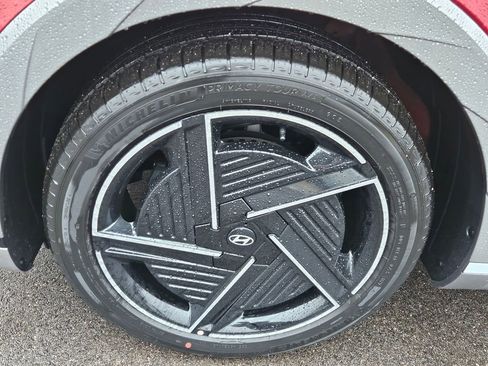 New 2026 Hyundai Ioniq 5 Limited image 10