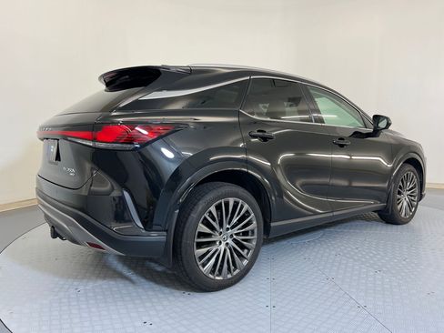 Used 2024 Lexus RX 350 w/ Convenience Package image 9