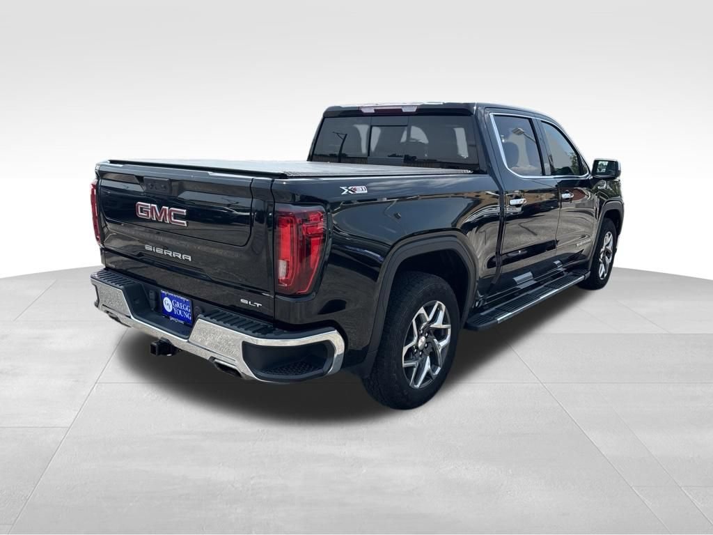 Used 2023 GMC Sierra 1500 SLT w/ SLT Premium Package AWD/4WD image 7
