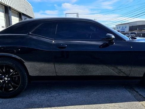 Used 2018 Dodge Challenger R/T w/ Blacktop Package image 4