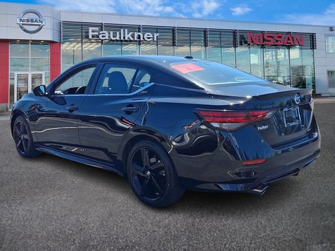 Certified 2023 Nissan Sentra SR w/ Midnight Edition Package FWD image 4