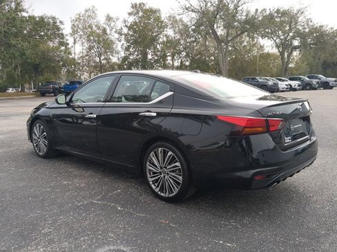 Certified 2025 Nissan Altima 2.5 SL image 6