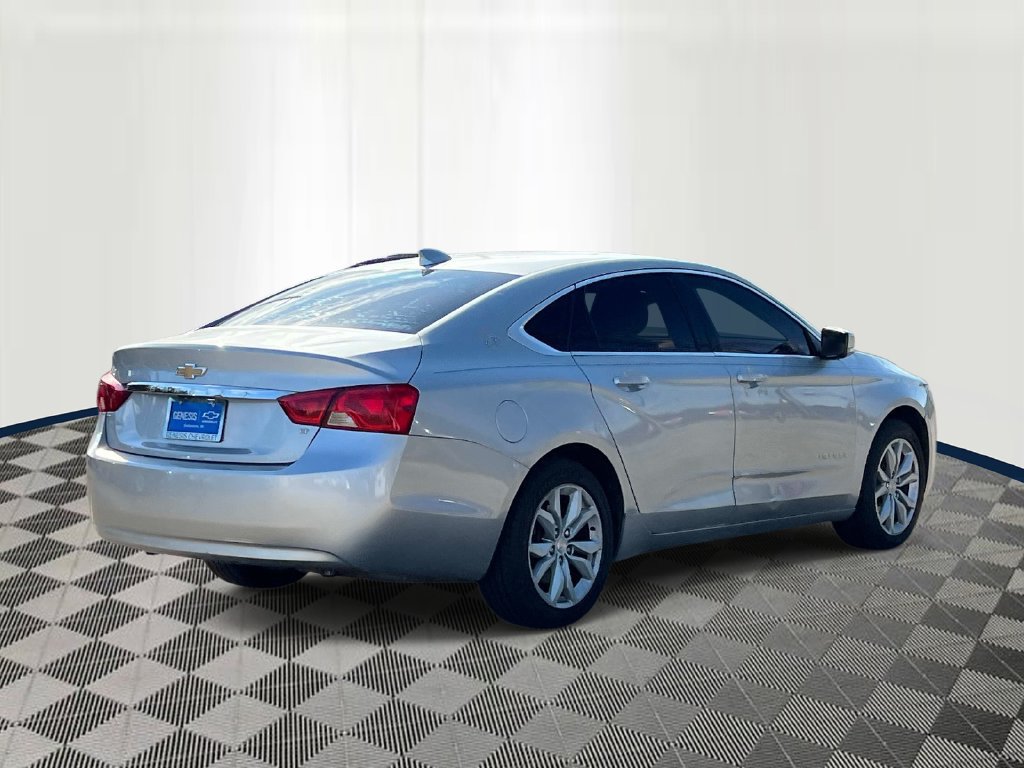 Used 2018 Chevrolet Impala LT w/ LT Convenience Package FWD image 4