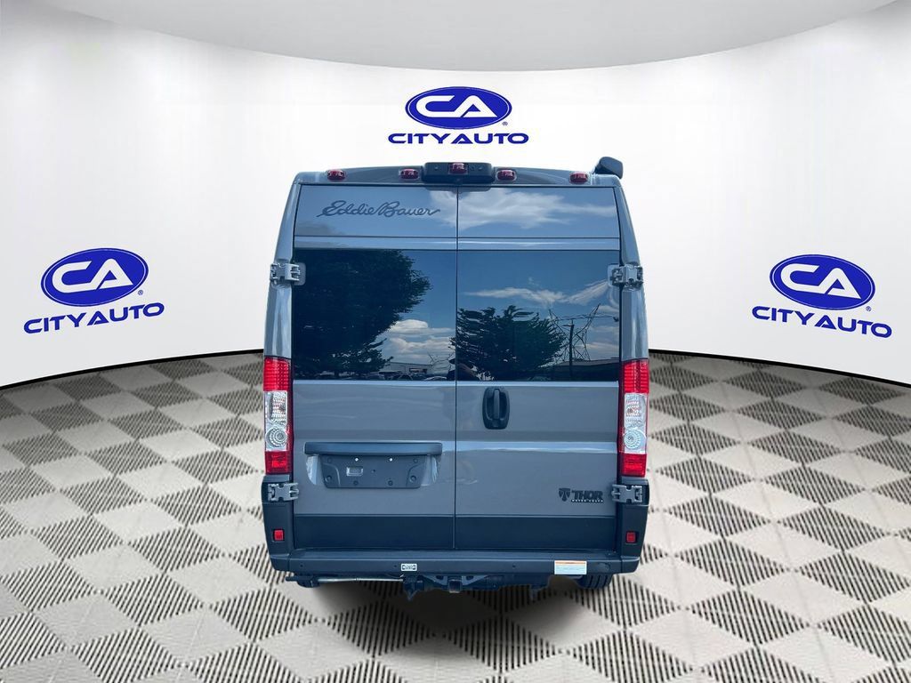Used 2025 RAM ProMaster 1500 w/ Quick Order Package 22H SLT+ FWD image 4