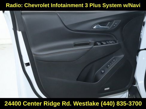 Used 2023 Chevrolet Equinox Premier image 16