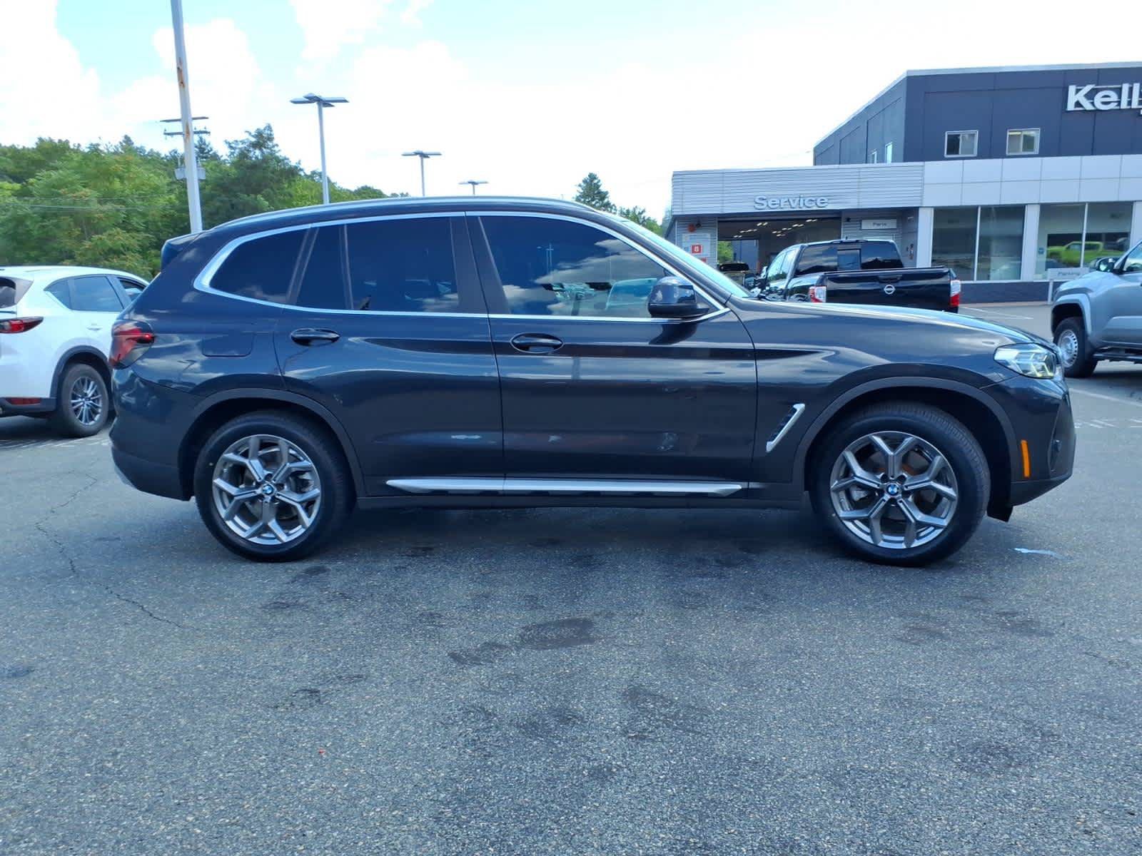 Used 2022 BMW X3 xDrive30i w/ Premium Package 2 AWD/4WD image 4