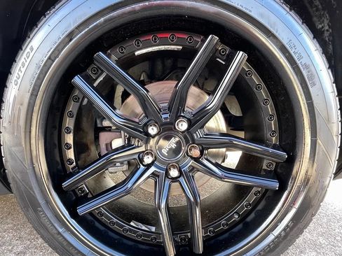 Used 2017 Dodge Challenger SXT RWD image 11