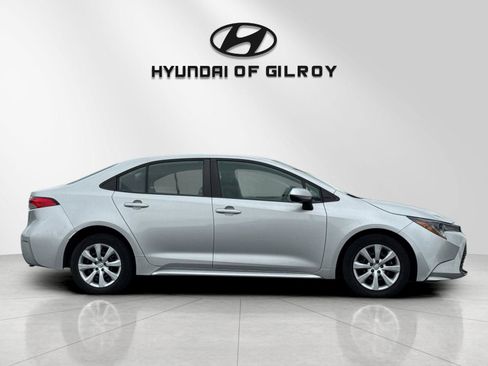 Used 2023 Toyota Corolla LE FWD image 6
