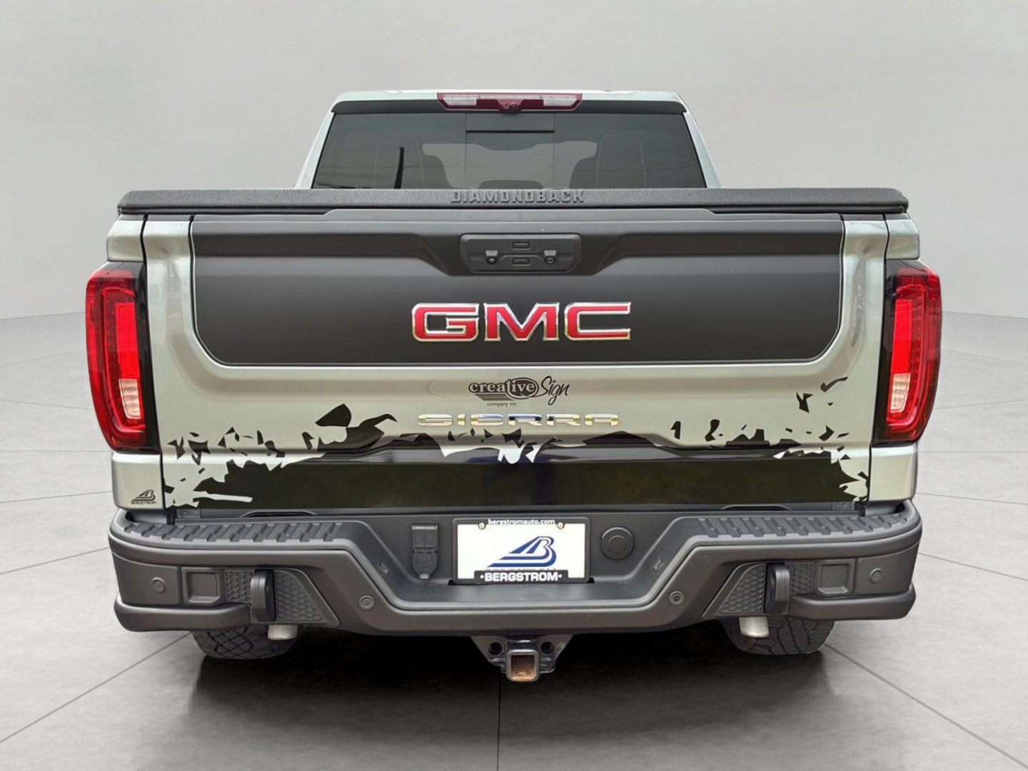 Certified 2024 GMC Sierra 1500 AT4X w/ AT4X AEV Edition AWD/4WD image 8