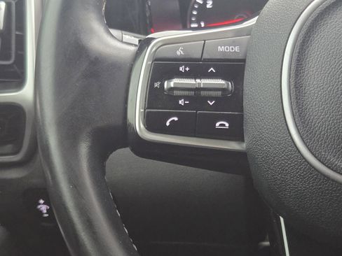 Used 2021 Kia Sorento EX w/ Panoramic Sunroof Package FWD image 23