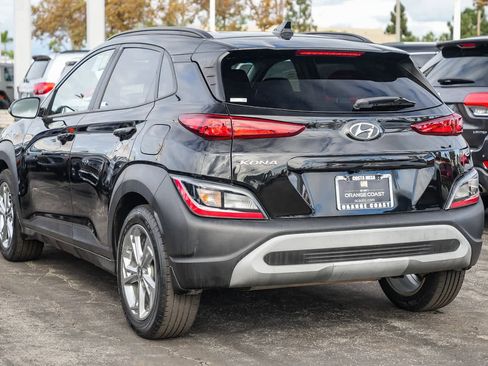 Used 2022 Hyundai Kona SEL w/ Convenience Package image 6