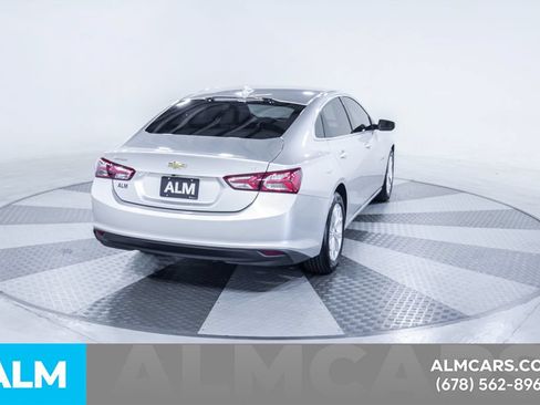 Used 2021 Chevrolet Malibu LT FWD image 9